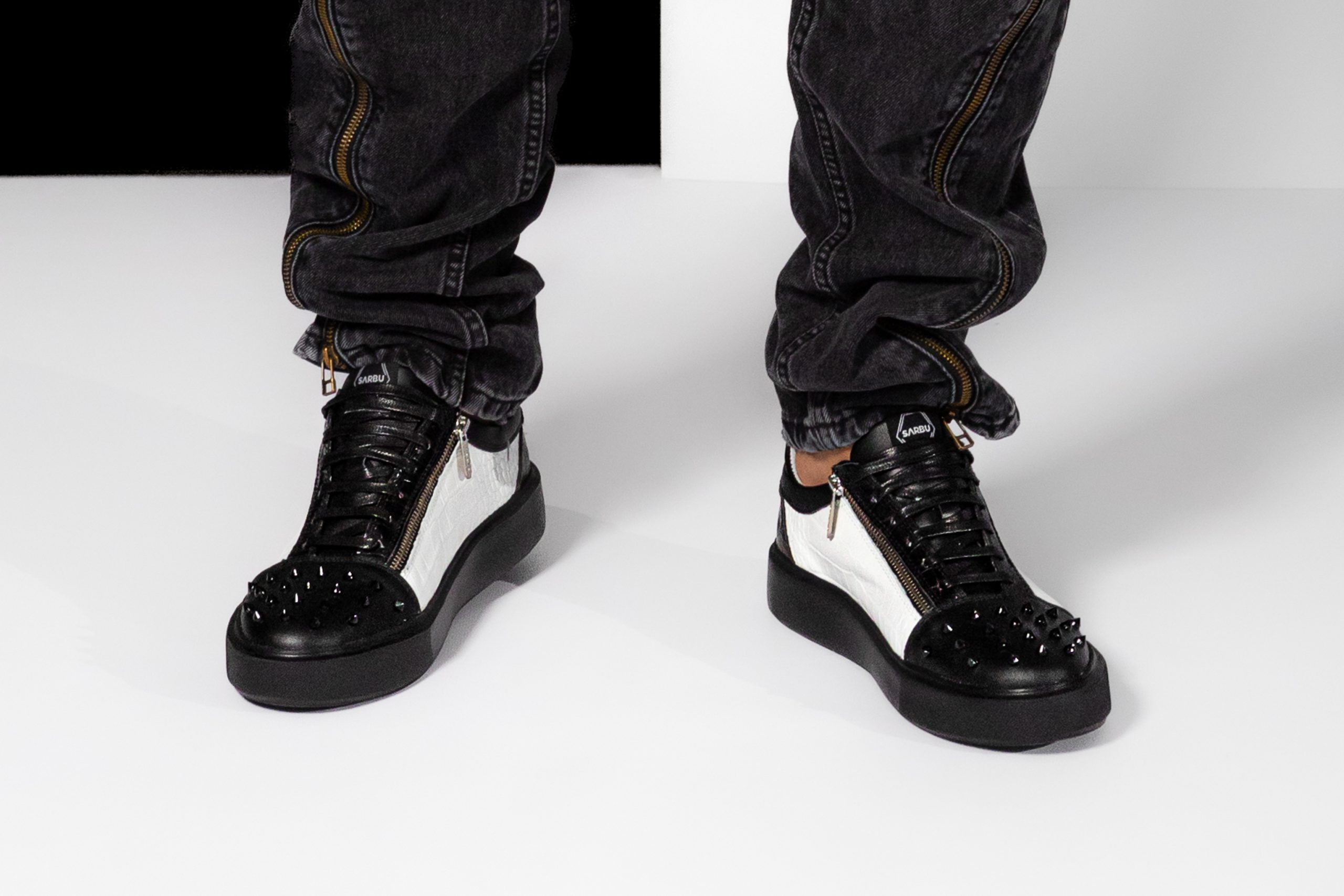 High-top sneakers JF100/07