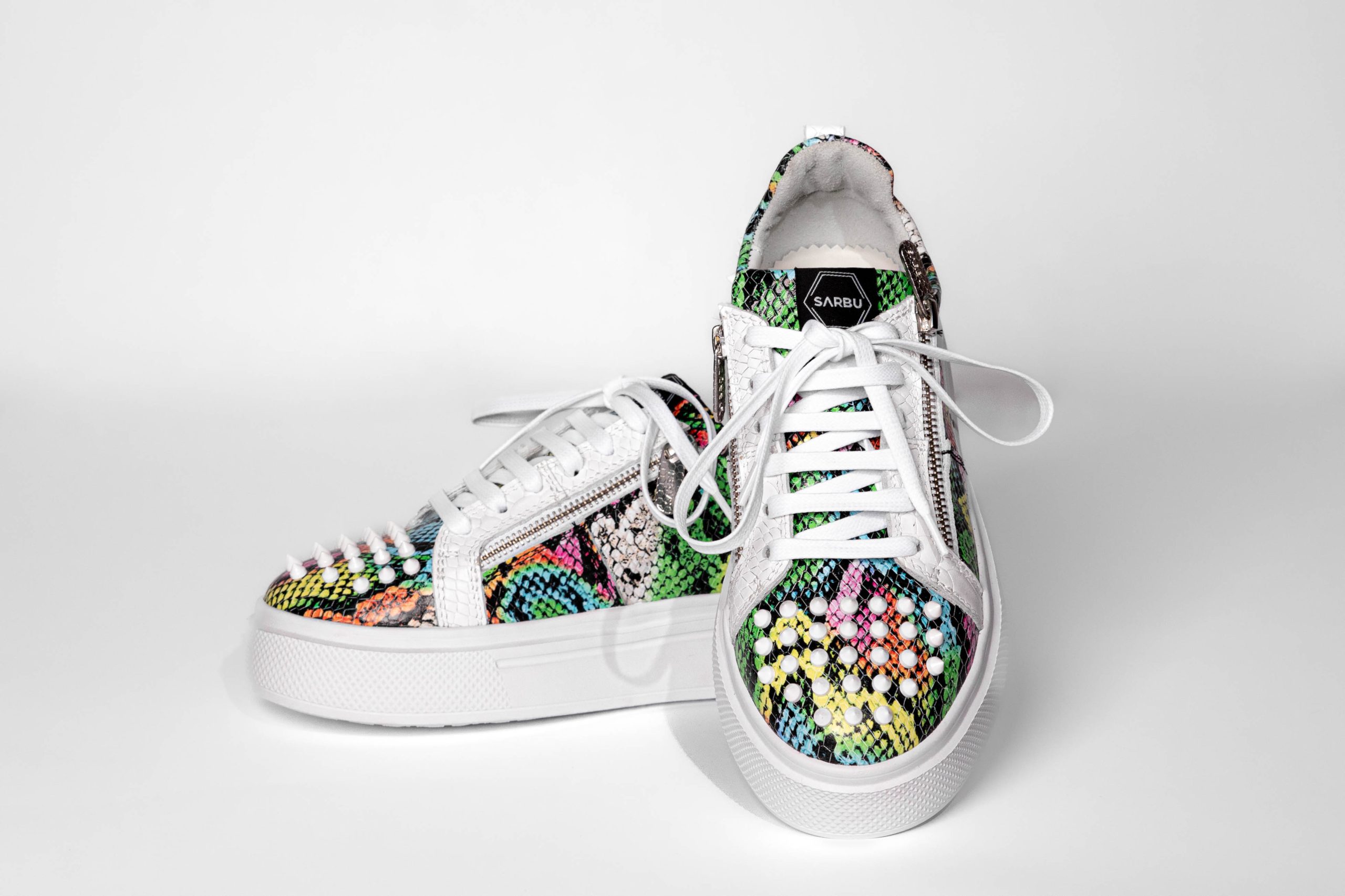 Low sneakers JF102-04