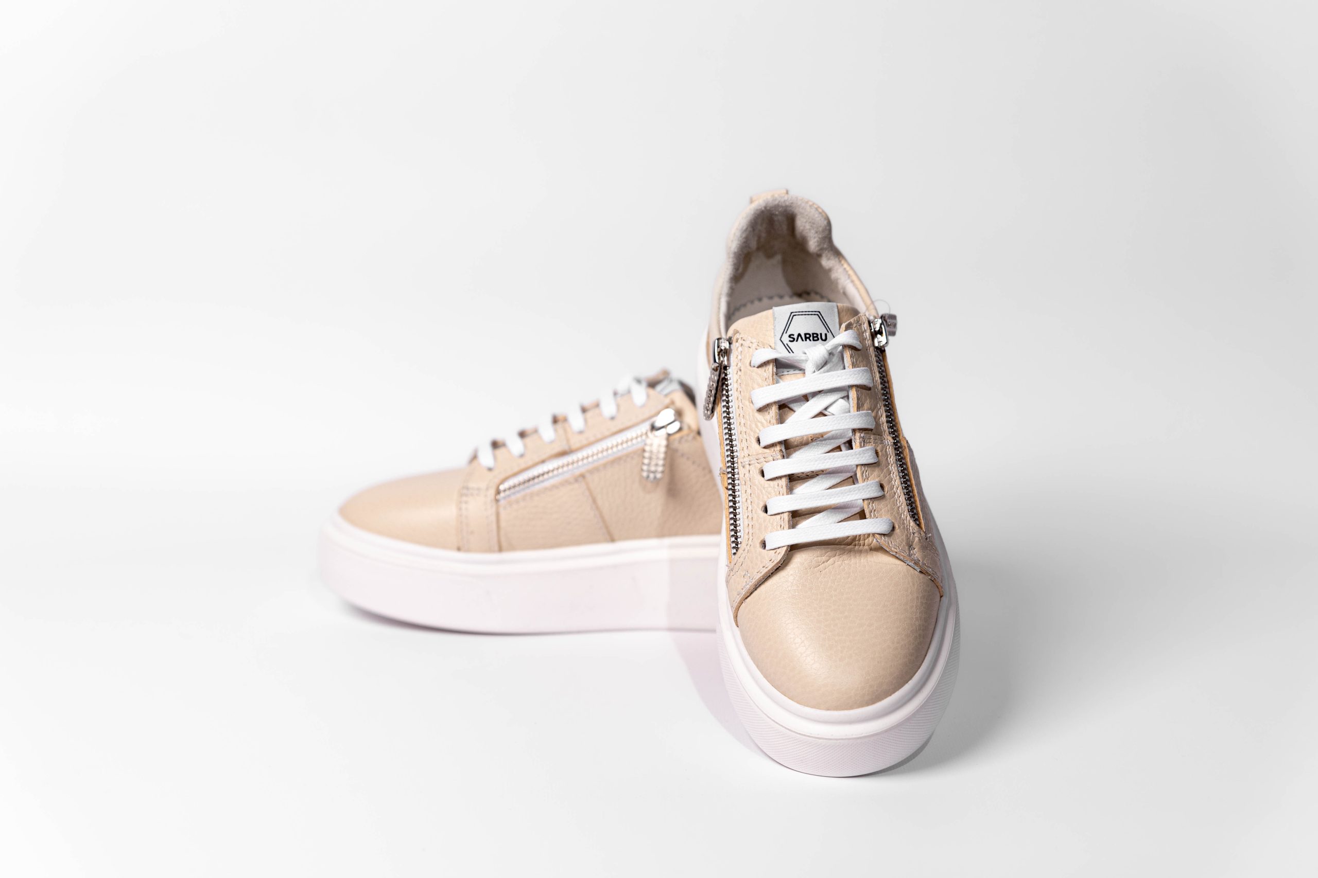 Low sneakers JF101-01