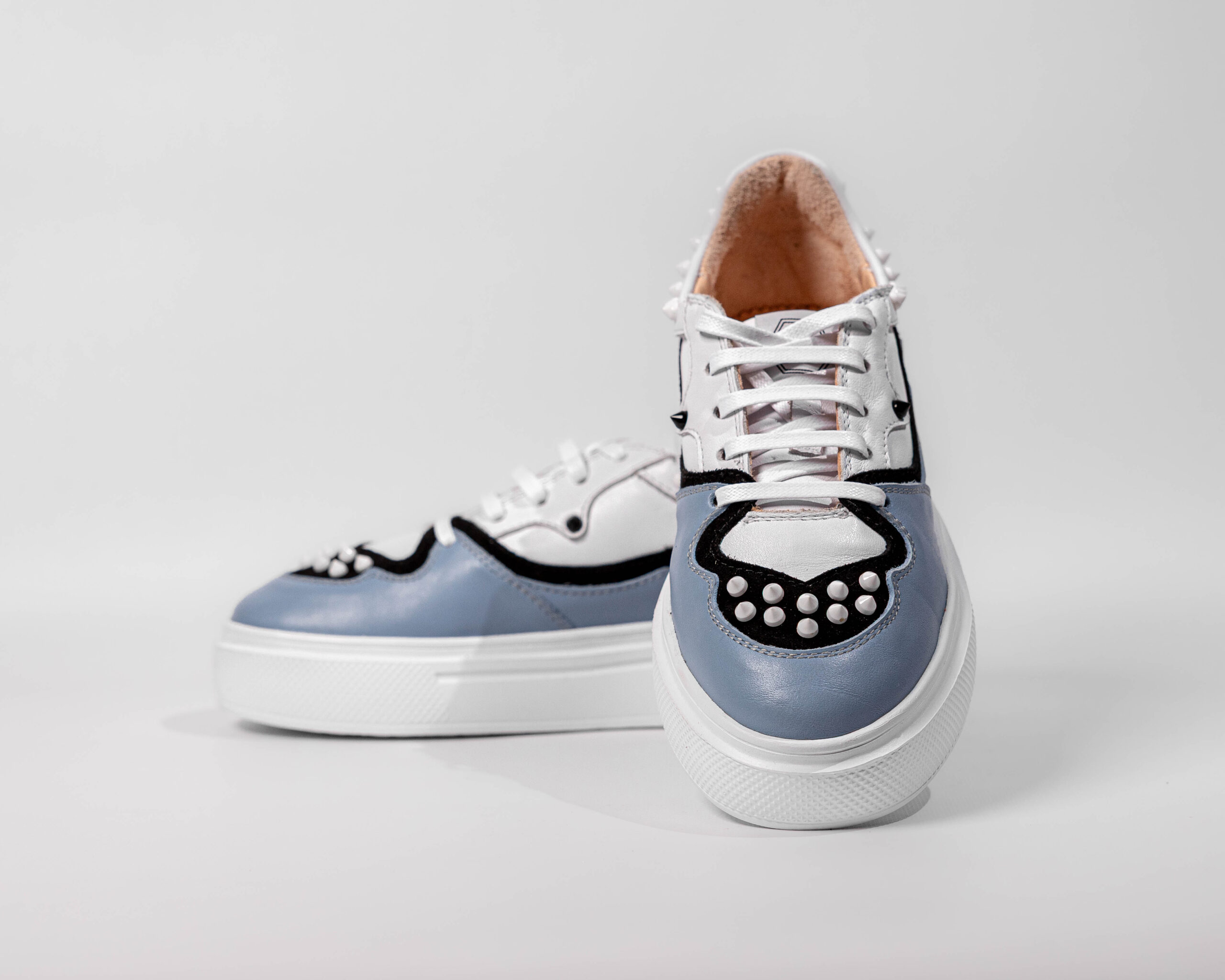 Low sneakers AS102-03